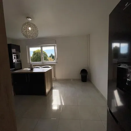 Chez Megane & Anthony A Strasbourg アパート *