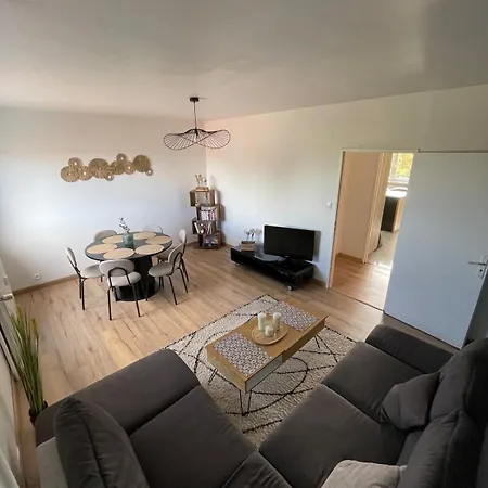 Chez Megane & Anthony A Strasbourg * エンツハイム