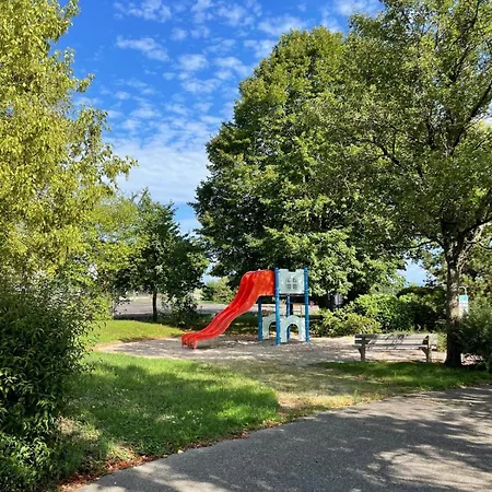 Chez Megane & Anthony A Strasbourg アパート エンツハイム